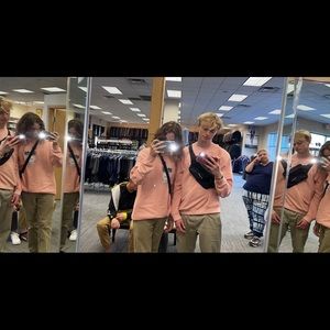 Meet your Posher, Max